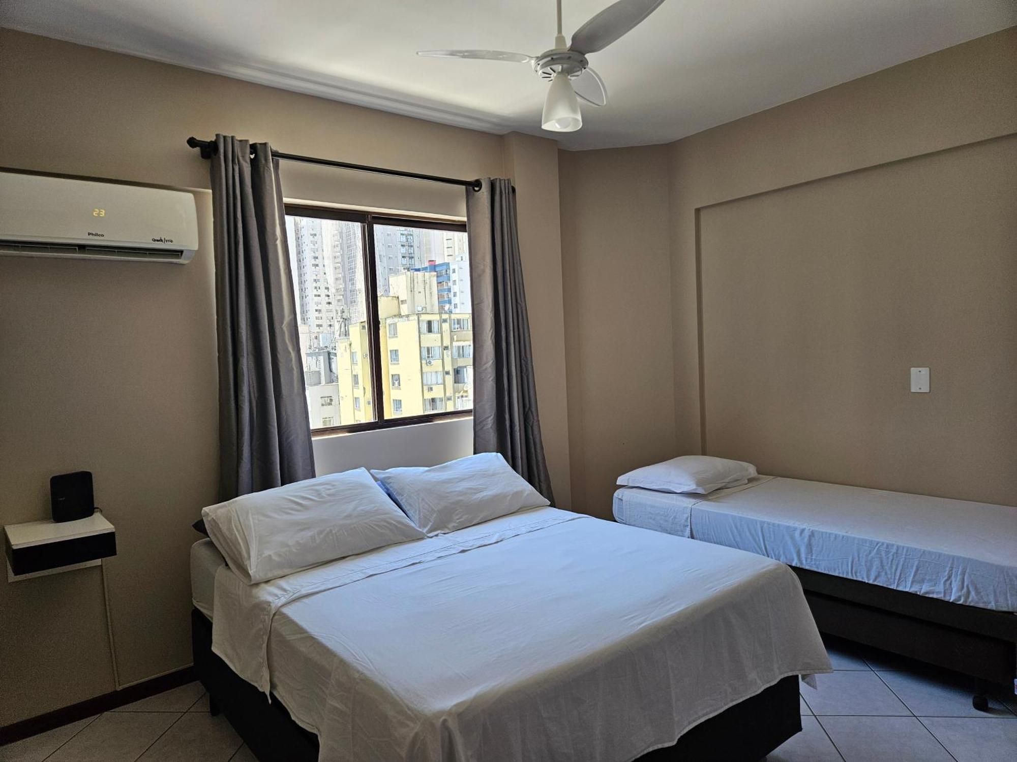 2 Quartos A 200Mts Praia Central, Garagem, Churrasqueira, Wi-Fi 90 Mbps, Pet Friendly Balneário Camboriú Exterior foto