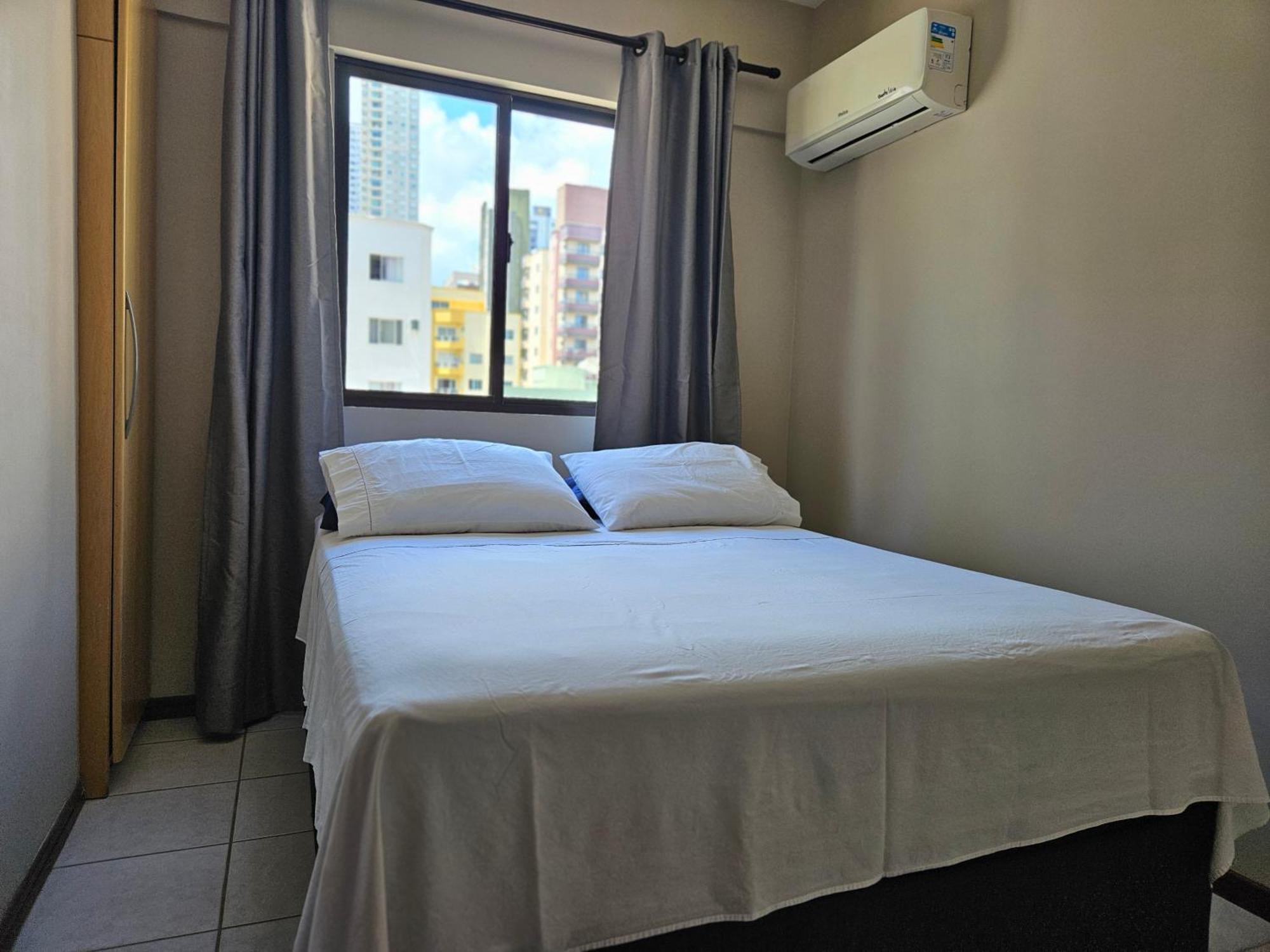 2 Quartos A 200Mts Praia Central, Garagem, Churrasqueira, Wi-Fi 90 Mbps, Pet Friendly Balneário Camboriú Exterior foto