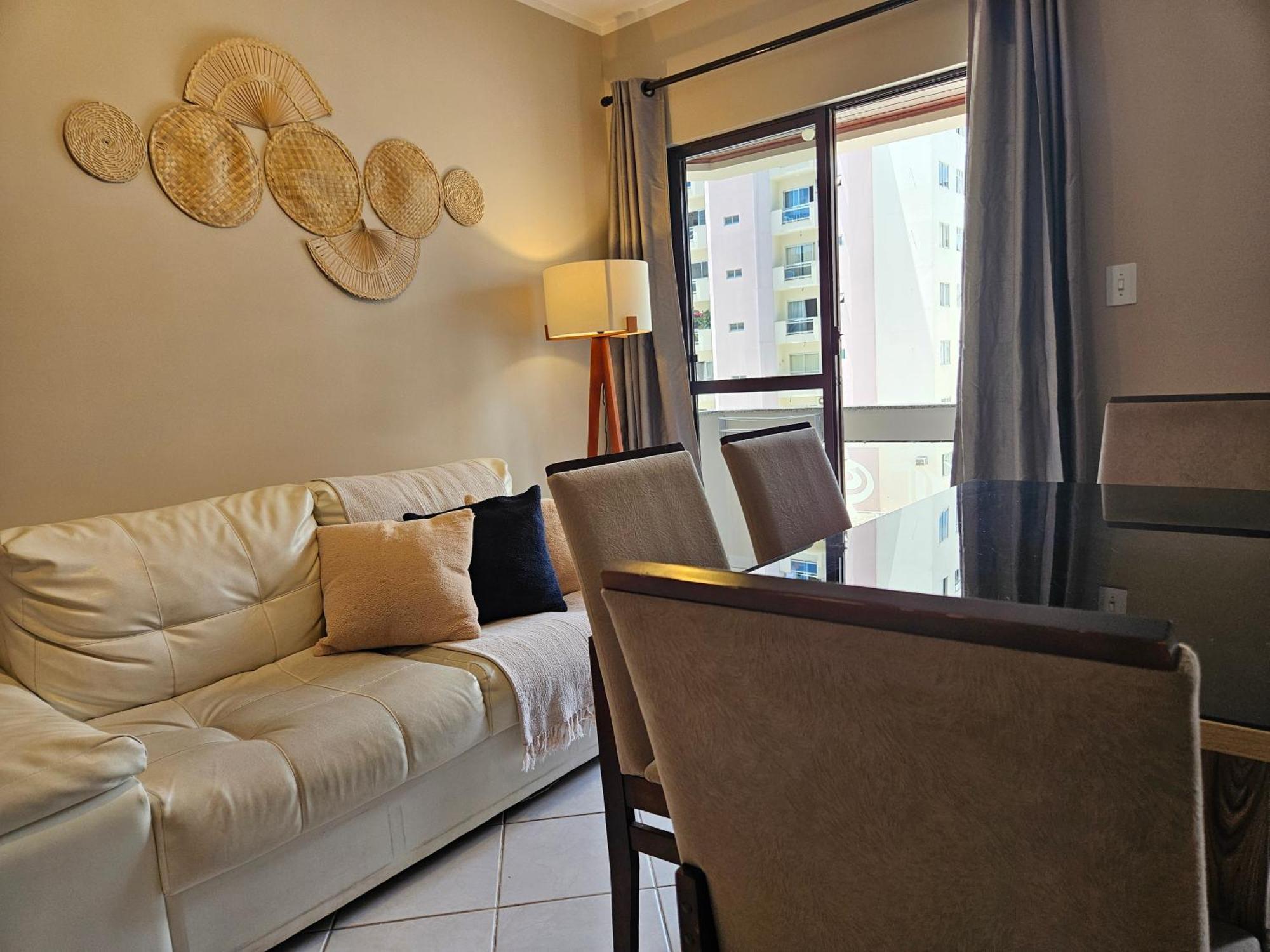 2 Quartos A 200Mts Praia Central, Garagem, Churrasqueira, Wi-Fi 90 Mbps, Pet Friendly Balneário Camboriú Exterior foto