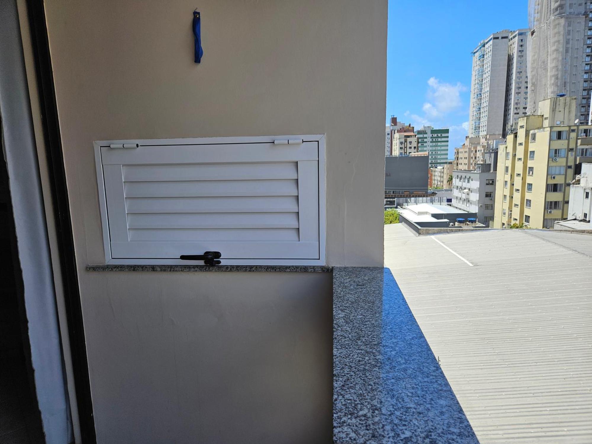2 Quartos A 200Mts Praia Central, Garagem, Churrasqueira, Wi-Fi 90 Mbps, Pet Friendly Balneário Camboriú Exterior foto